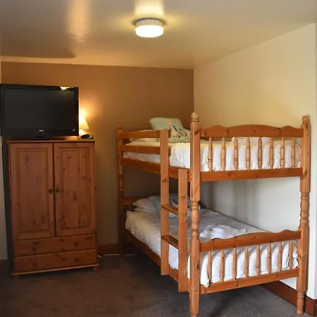 The Belted Will Inn 3*