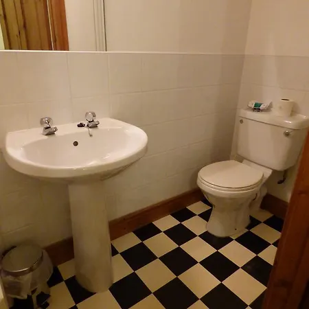 The Belted Will Inn 3*